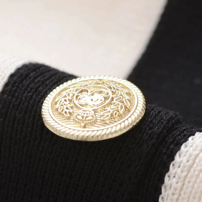 TRAFSHE Summer Women's Knitted Jacket New Casual Fashion Classic Round Neck Single-Breasted Short-Sleeved Sweater Coat Tops